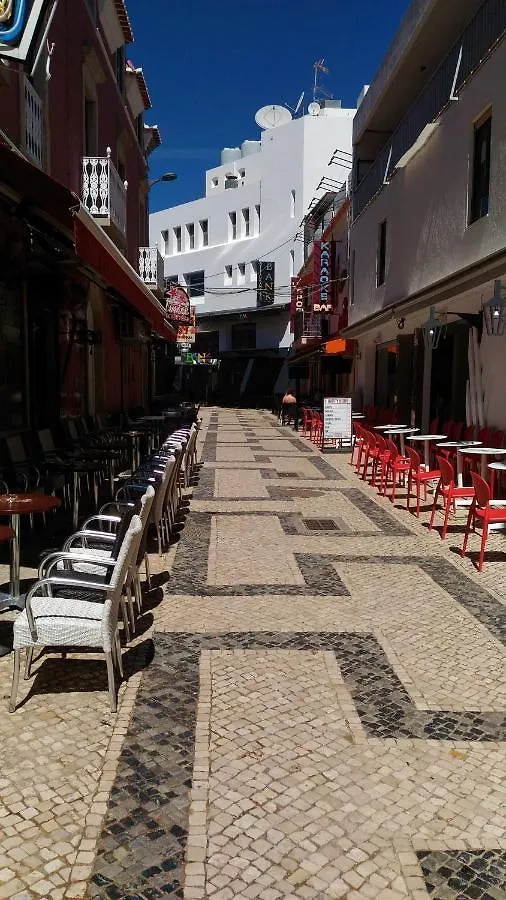 Albufeira Tradicional Beach Apartment