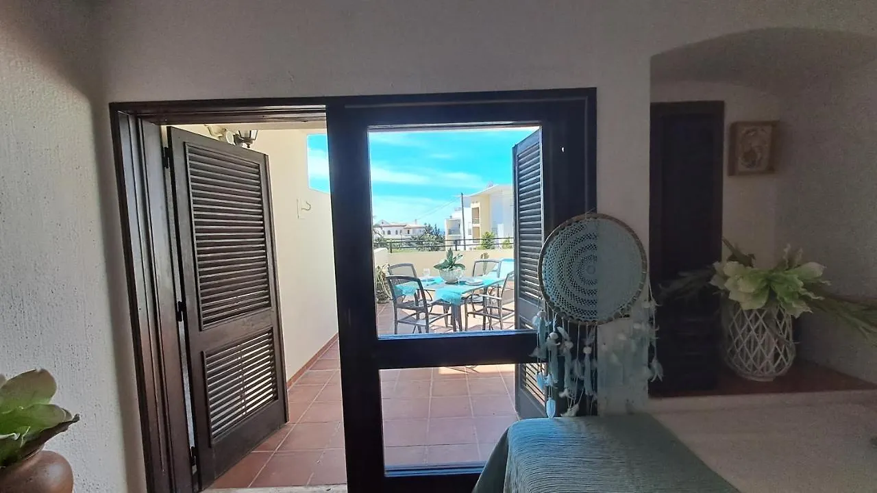 Albufeira Tradicional Beach Apartment 0*,  Portugal