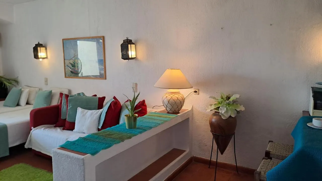 Albufeira Tradicional Beach Apartment 0*,