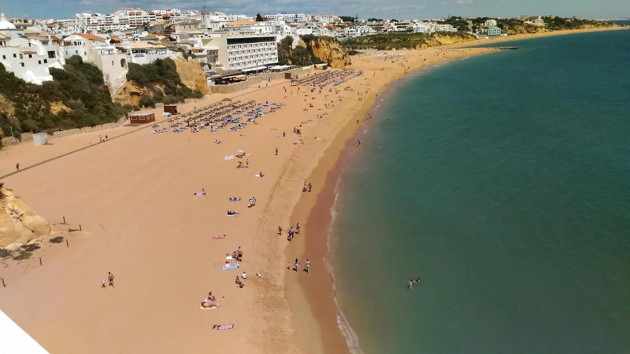 Albufeira Tradicional Beach Apartment